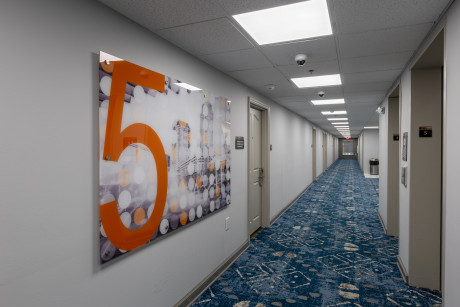 Country Inn & Suites by Radisson Lake Norman Huntersville NC - Hallway